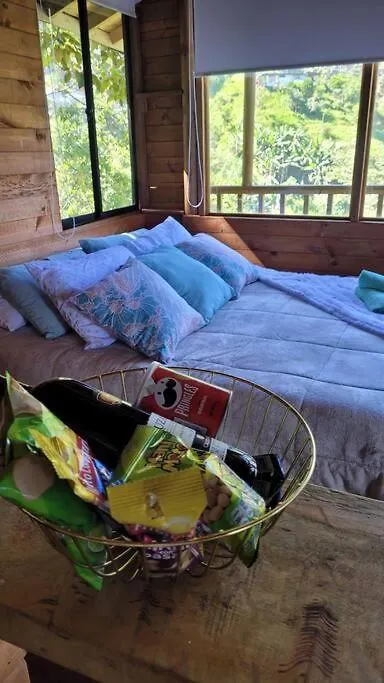 Villa La Selva, hermosa cabaña rodeada de naturaleza. Medellín Colombia